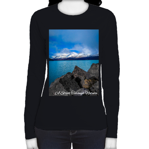 Alaskan View Women's Fitted Long Sleeve Tee - Gildan