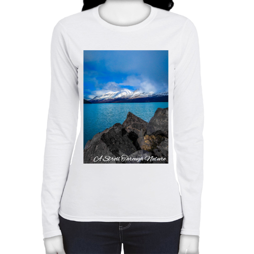 Alaskan View Women's Fitted Long Sleeve Tee - Gildan